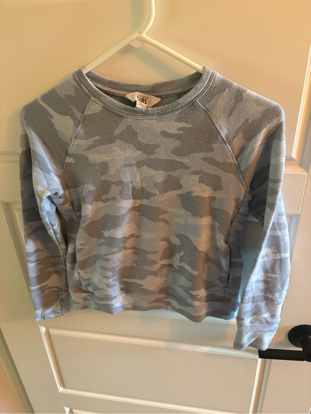 Athleta Blue Camo Crewneck Sweatshirt